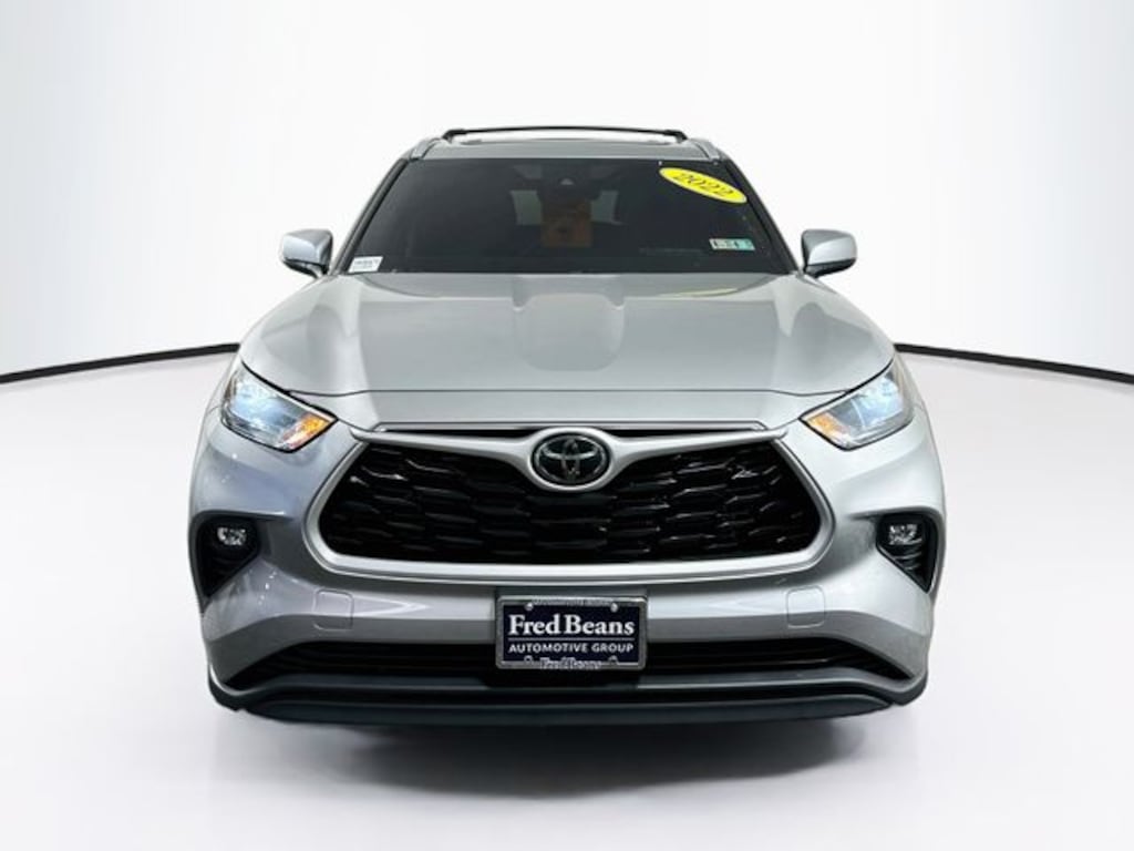 Used 2022 Toyota Highlander XLE SUV