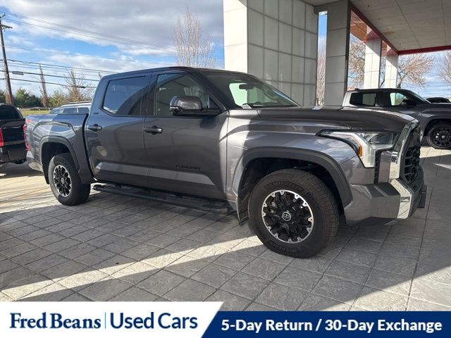 2022 Toyota Tundra SR5 photo 3