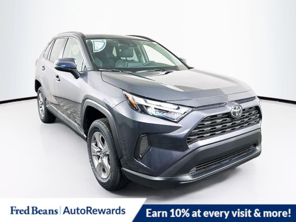 New 2025 Toyota RAV4 XLE SUV