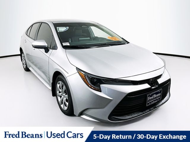 2025 Toyota Corolla LE
