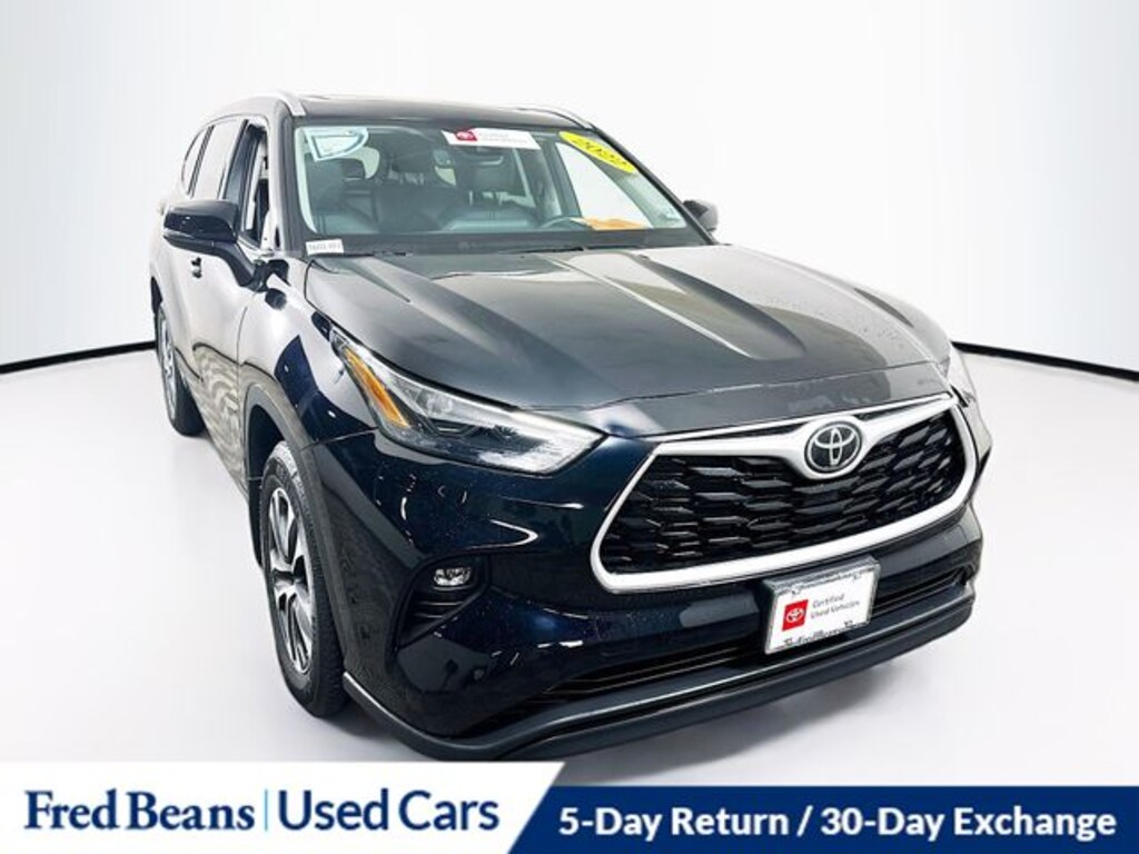 Used 2022 Toyota Highlander XLE SUV