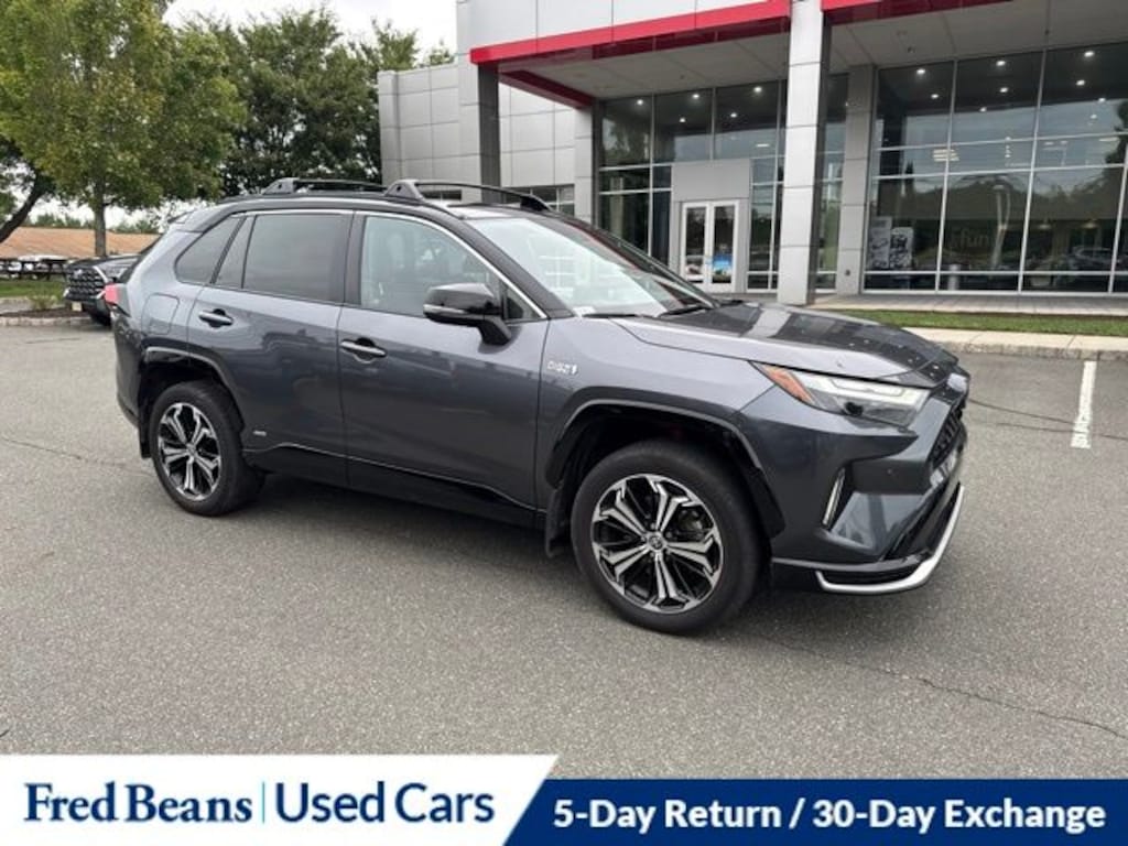 Used 2024 Toyota RAV4 Prime XSE SUV