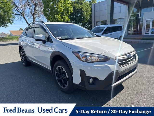2023 Subaru Crosstrek Premium 6MT's photo