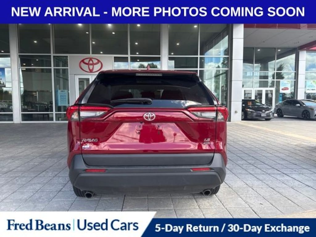 Used 2024 Toyota RAV4 LE SUV