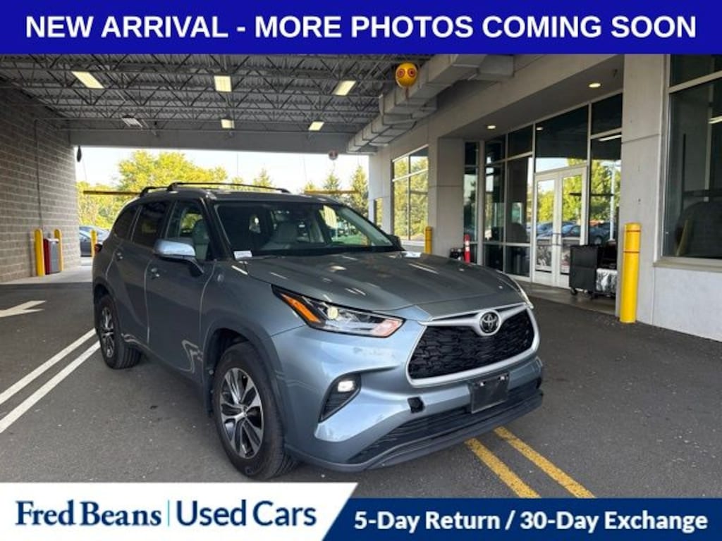 Used 2024 Toyota Highlander SUV