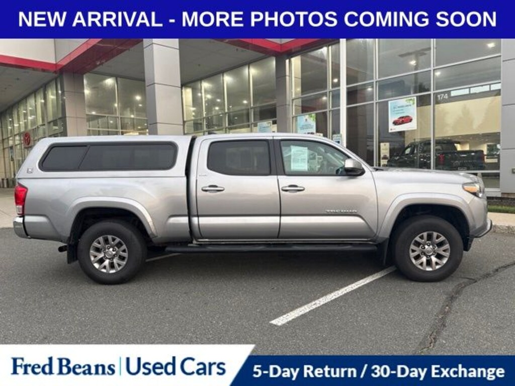 Used 2016 Toyota Tacoma SR5 V6 Truck Double Cab