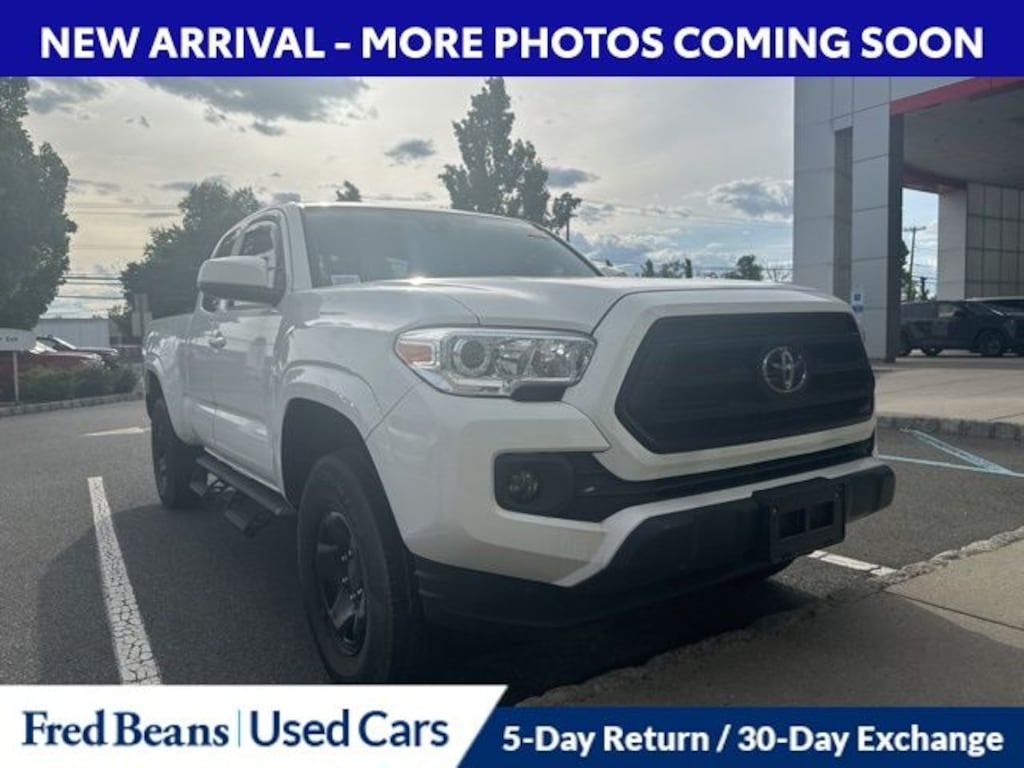 Certified 2022 Toyota Tacoma SR Truck Access Cab