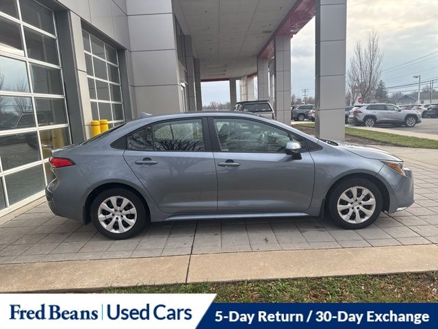 2024 Toyota Corolla LE photo 4