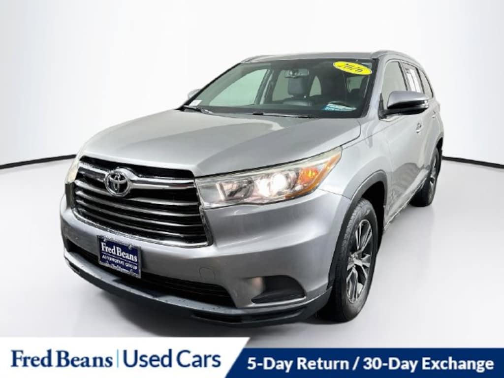 Used 2016 Toyota Highlander XLE V6 SUV