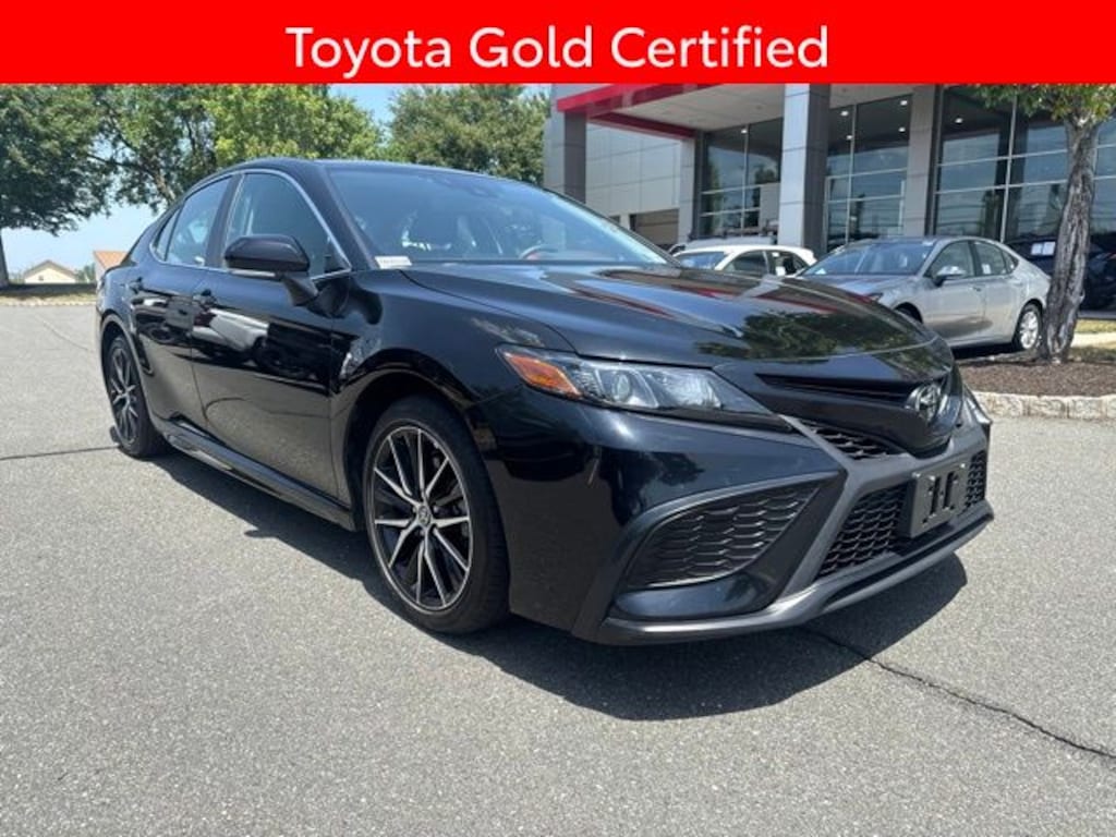 Certified 2024 Toyota Camry SE Sedan