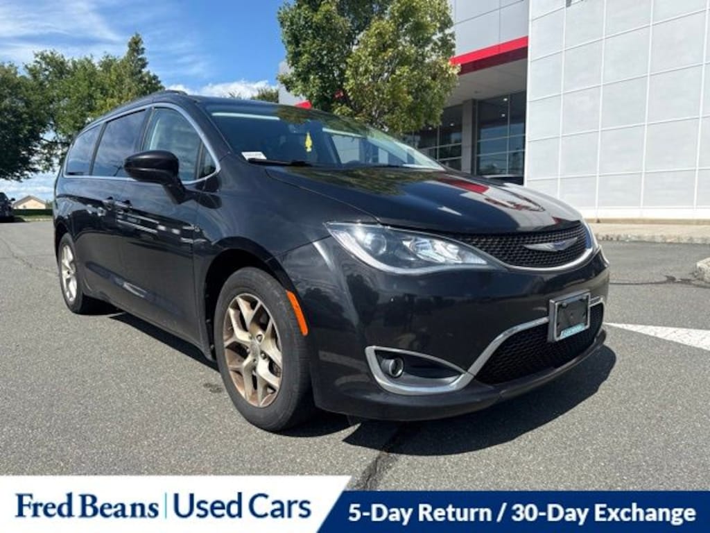Used 2020 Chrysler Pacifica Touring Van Passenger Van