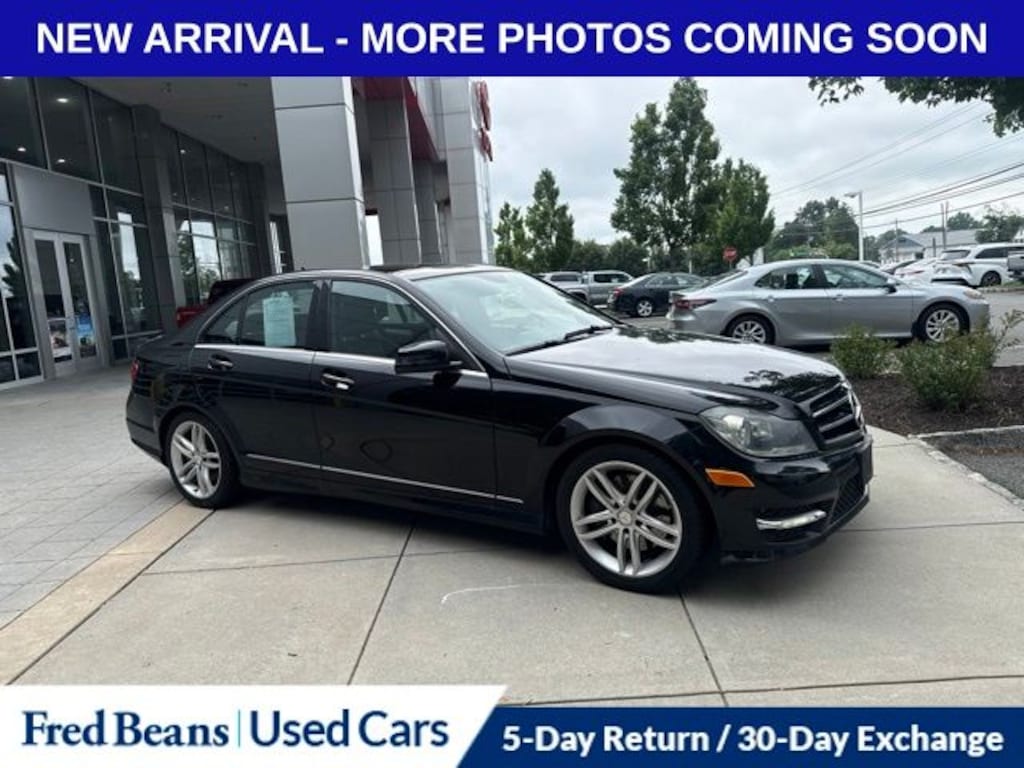 Used 2014 Mercedes-Benz C-Class C 300 4MATIC Sedan