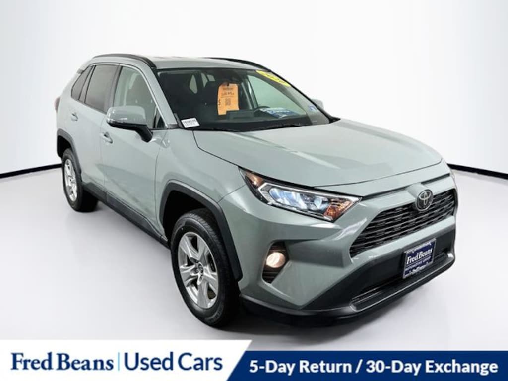 Used 2020 Toyota RAV4 XLE SUV