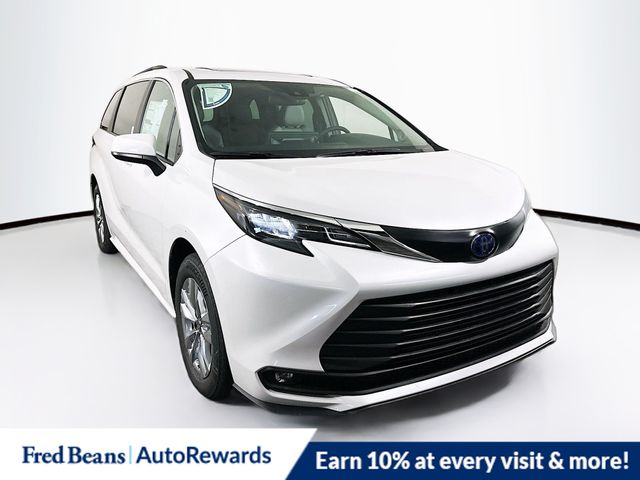 2025 Toyota Sienna Van Passenger Van  2025 Toyota Sienna Van Passenger Van