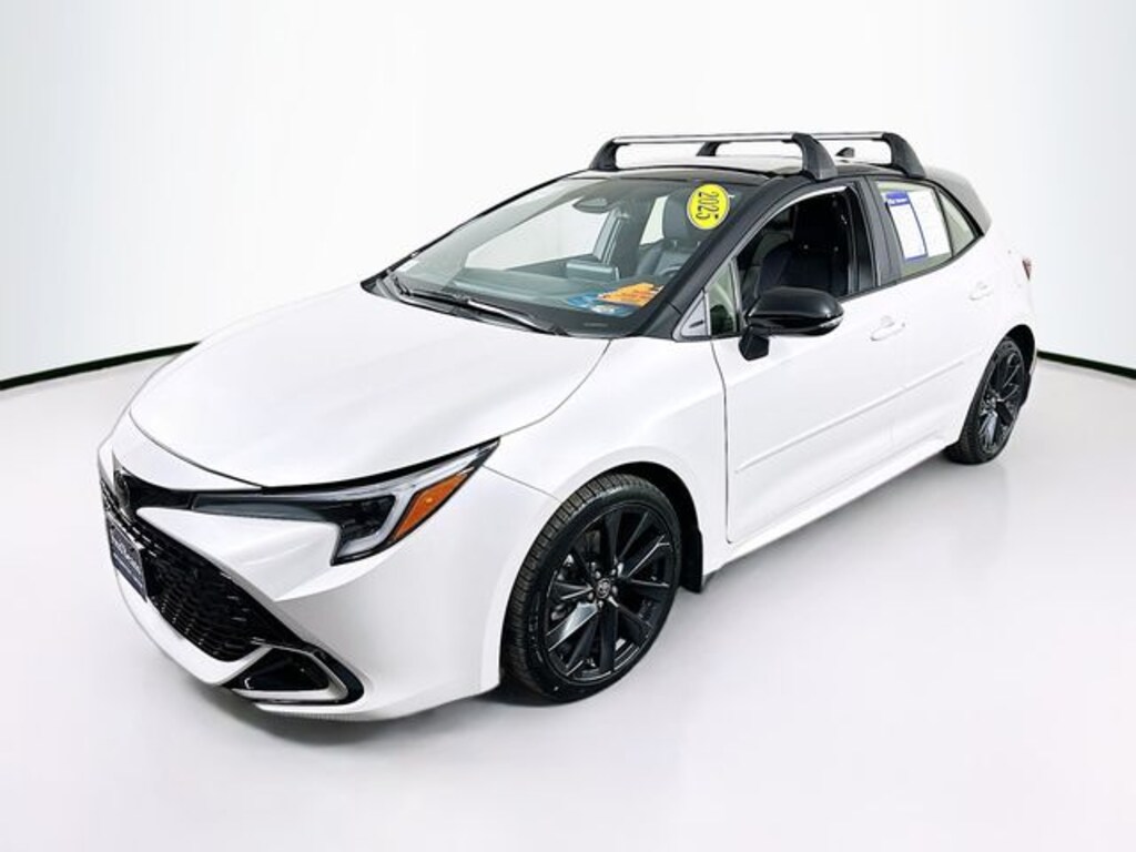 Used 2025 Toyota Corolla Hatchback XSE Hatchback