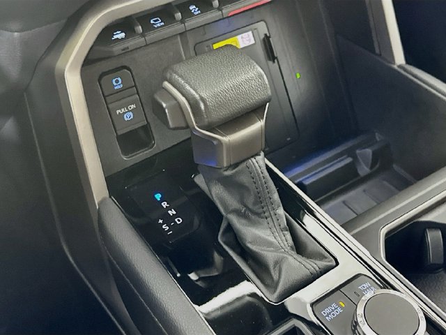 2024 Toyota Tundra Limited - Photo 23