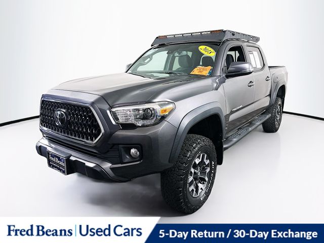 2018 Toyota Tacoma TRD photo 3