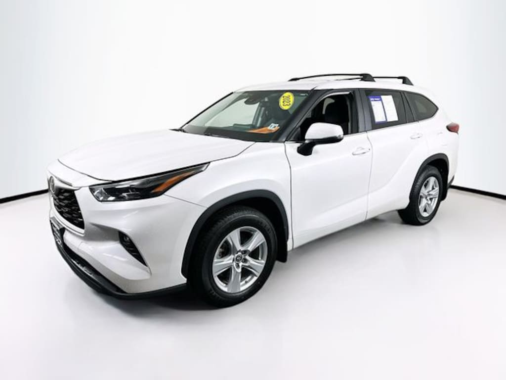 Used 2023 Toyota Highlander SUV