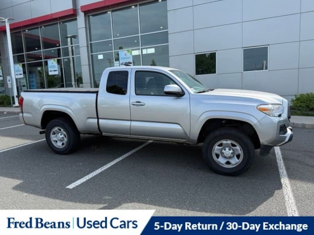 Used 2023 Toyota Tacoma SR V6 Truck Access Cab