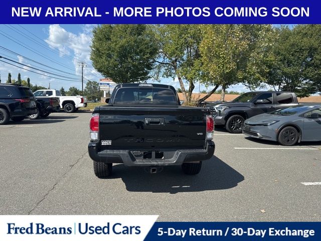 2023 Toyota Tacoma TRD Off-Road V6 photo 4