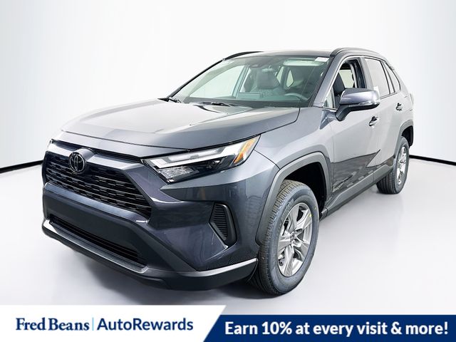 2025 Toyota RAV4 XLE photo 2