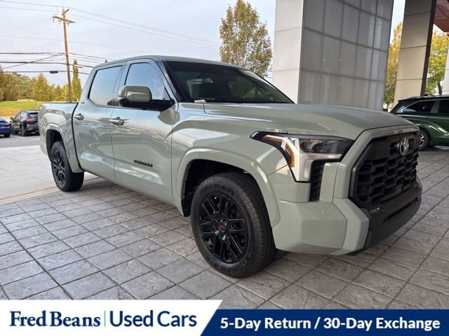 2022 Toyota Tundra SR5 photo 2