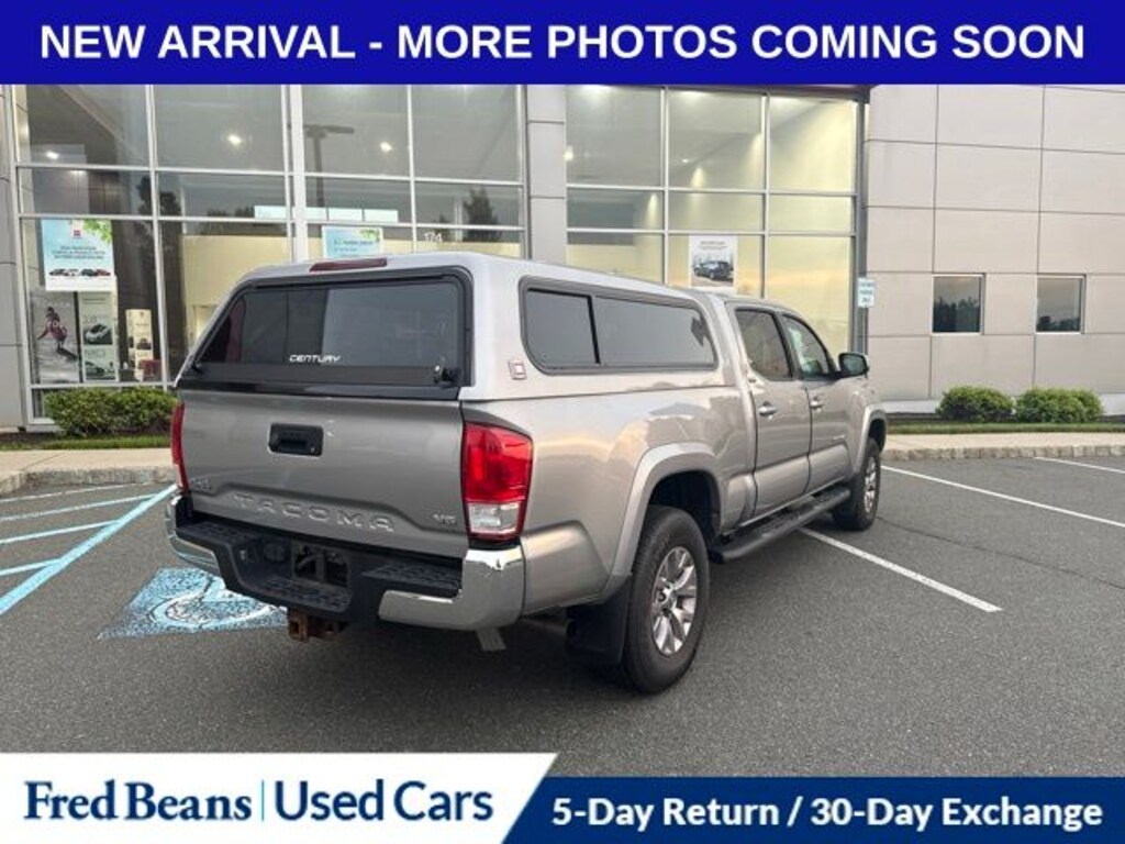 Used 2016 Toyota Tacoma SR5 V6 Truck Double Cab