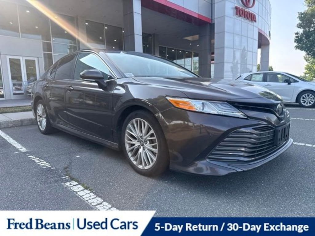 Used 2018 Toyota Camry Sedan