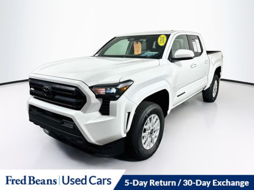 Used 2025 Toyota Tacoma SR5 Truck Double Cab
