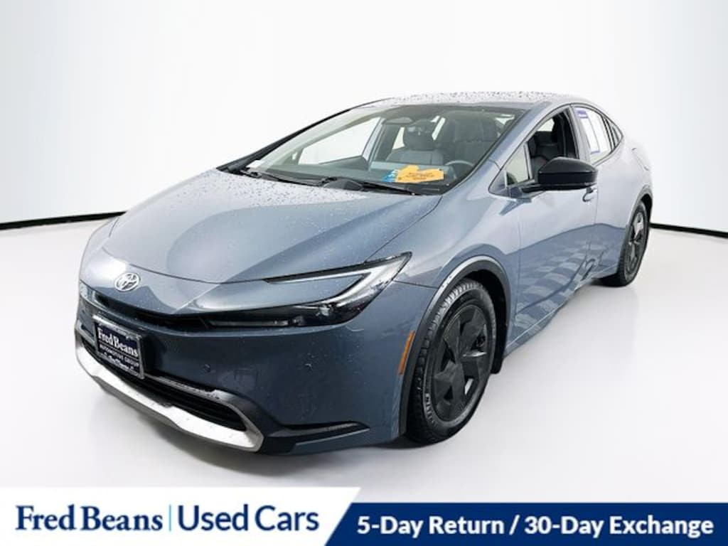 Used 2023 Toyota Prius Prime SE Hatchback