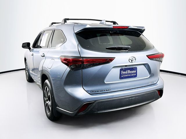 2022 Toyota Highlander XLE - Photo 29