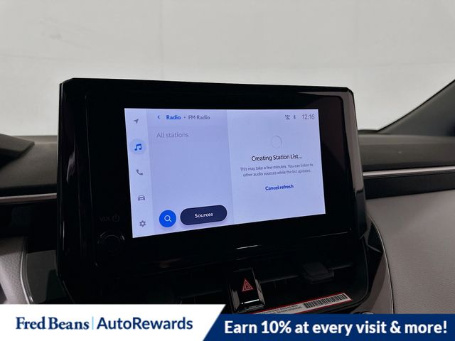 2026 Toyota Corolla SE - Photo 17