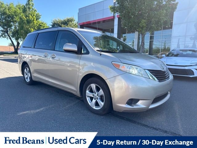 Used 2014 Toyota Sienna LE with VIN 5TDKK3DCXES480240 for sale in Flemington, NJ