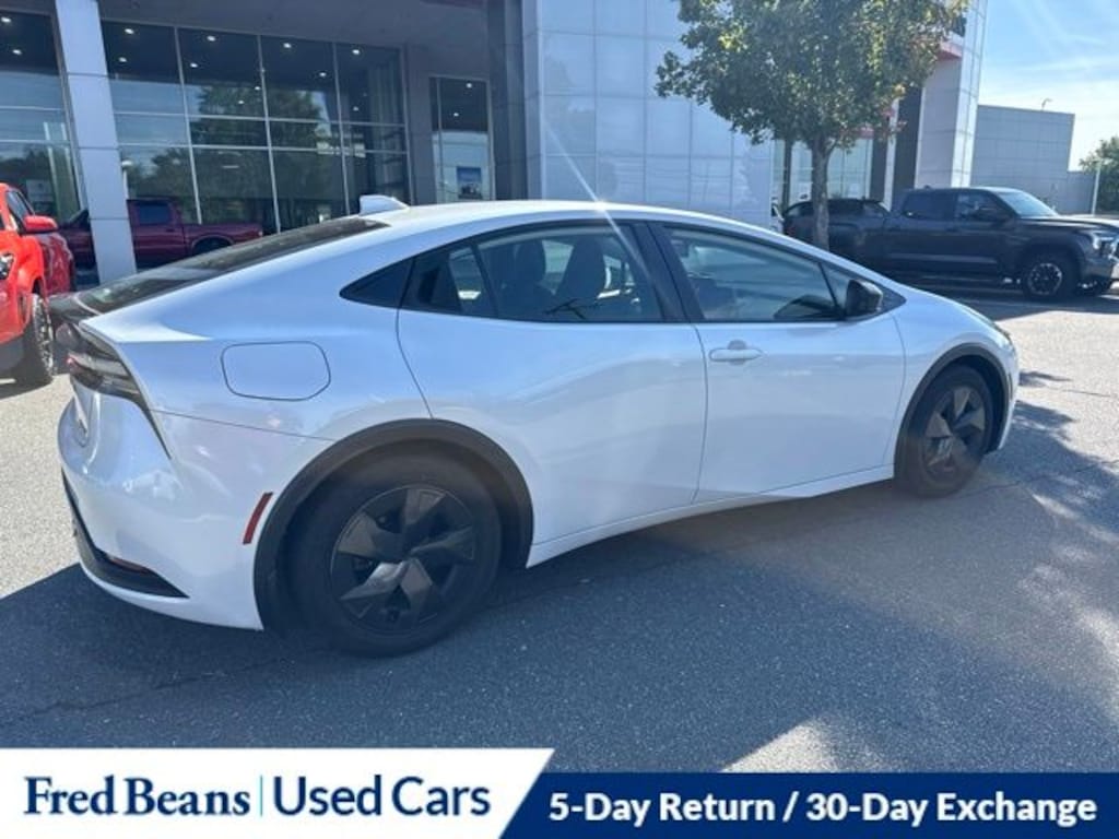 Used 2024 Toyota Prius Prime SE Hatchback