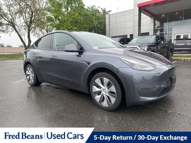 Used 2023 Tesla Model Y Long Range with VIN 7SAYGDEE0PA183437 for sale in Flemington, NJ