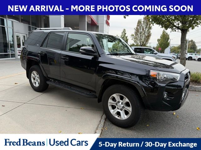 2023 Toyota 4Runner SR5 Premium photo 2