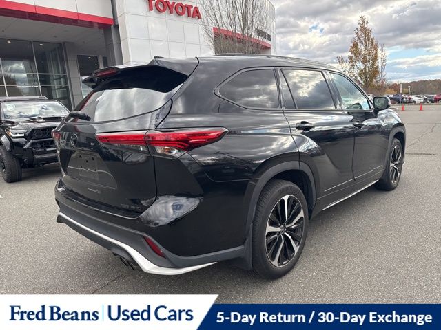2022 Toyota Highlander XSE photo 4