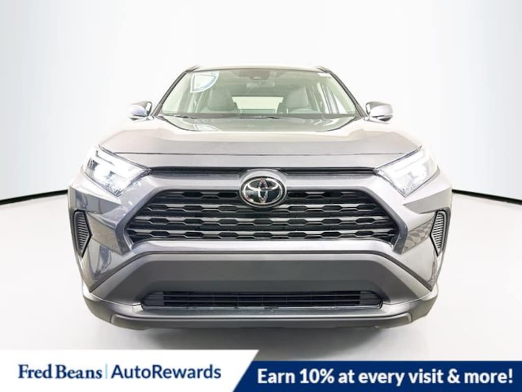 New 2025 Toyota RAV4 XLE SUV