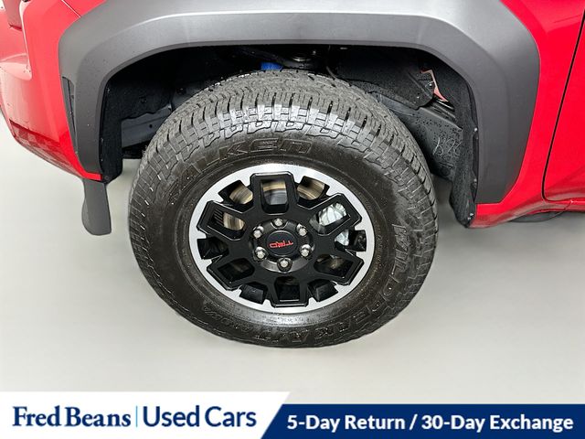 2025 Toyota Tacoma TRD Off Road - Photo 19