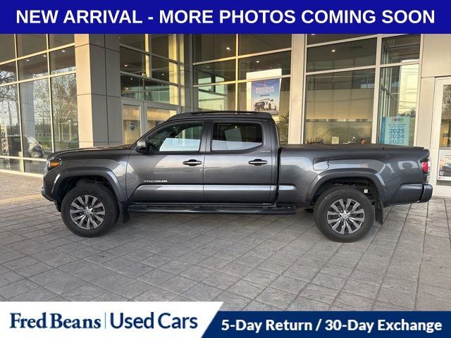 2022 Toyota Tacoma Limited - Photo 6