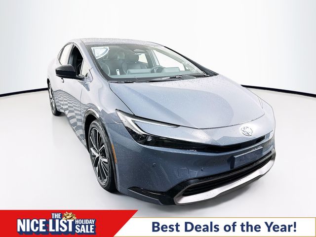 2026 Toyota Prius XLE's photo