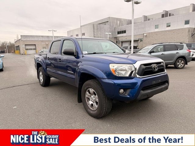 2015 Toyota Tacoma Base's photo