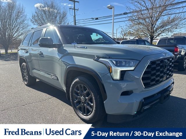 2024 Toyota Sequoia Platinum photo 2