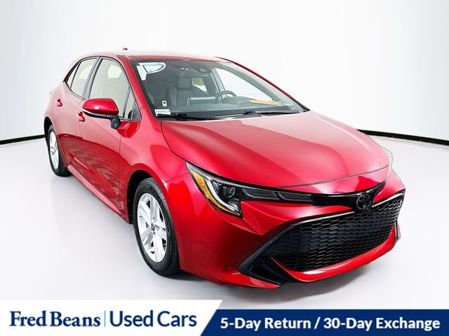 2022 Toyota Corolla Hatchback SE's photo