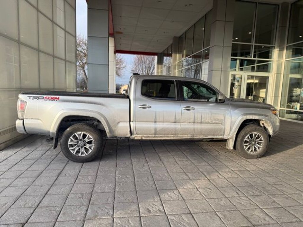 Used 2022 Toyota Tacoma Truck Double Cab