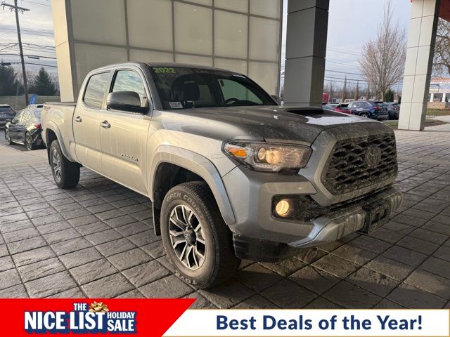 2022 Toyota Tacoma TRD Sport's photo
