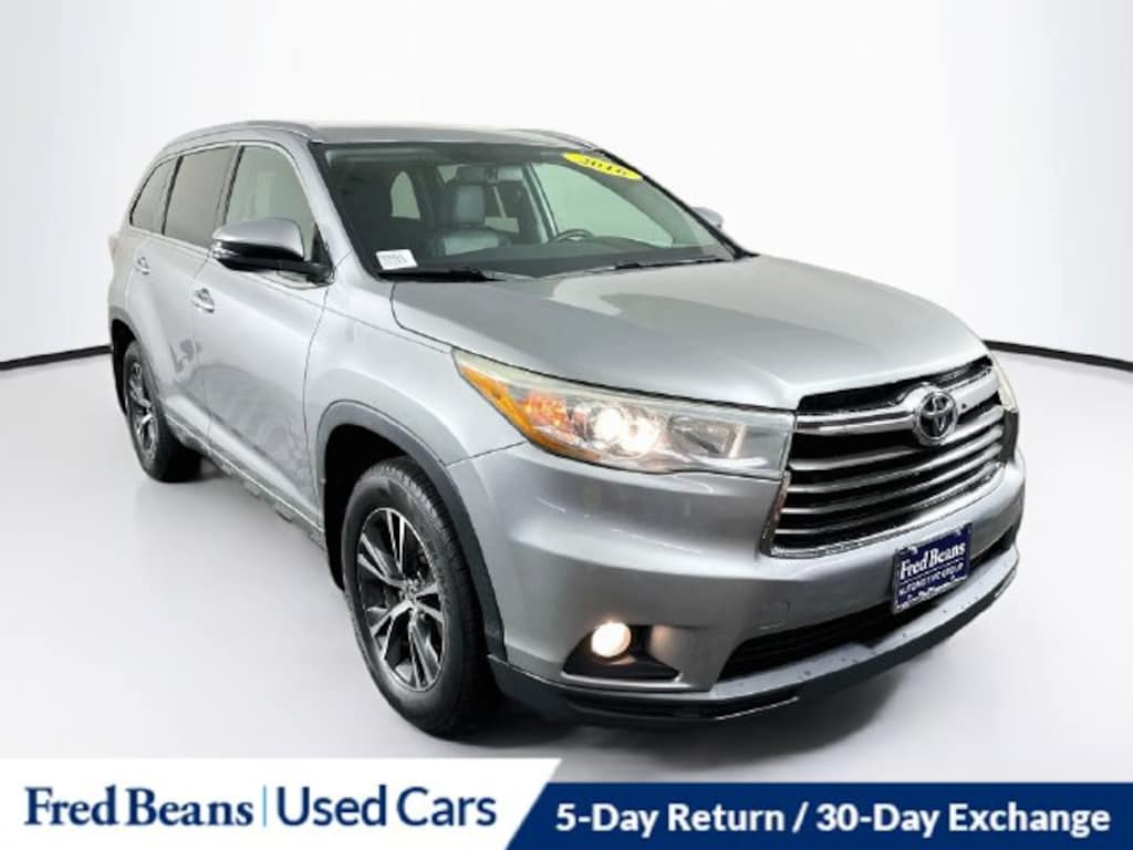Used 2016 Toyota Highlander XLE V6 SUV