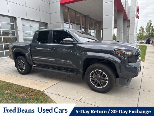 2024 Toyota Tacoma TRD Sport 4x4 Double Cab photo 3