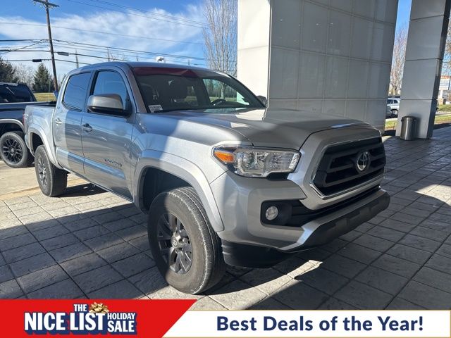 2023 Toyota Tacoma SR5's photo