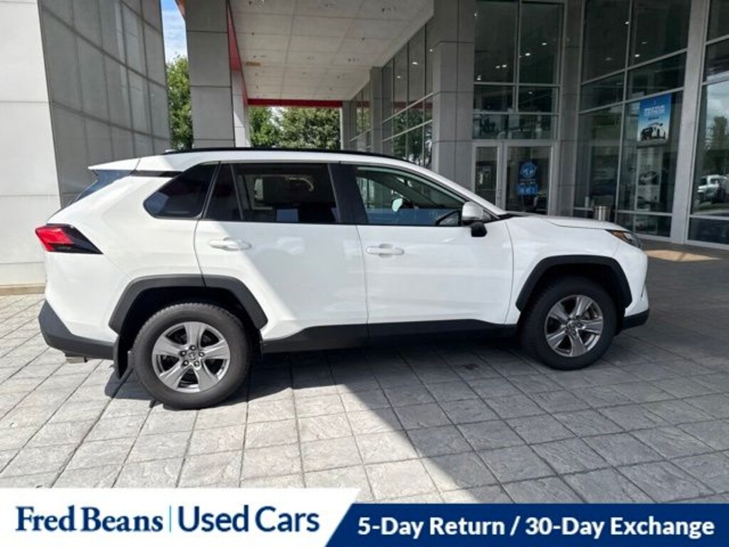 Used 2022 Toyota RAV4 Hybrid XLE SUV